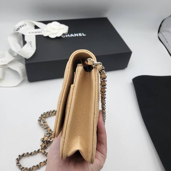 Brand new 2022 authentic Chanel classic beige caviar quilted woc wallet on chain - Picture 7 of 17